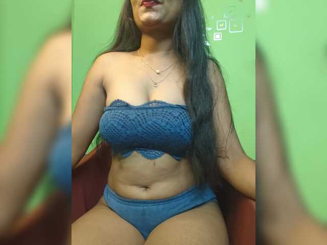 sweet-kaniika live cam on BongaCams