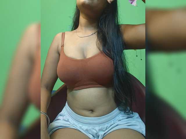 sweet-kaniika live cam on BongaCams