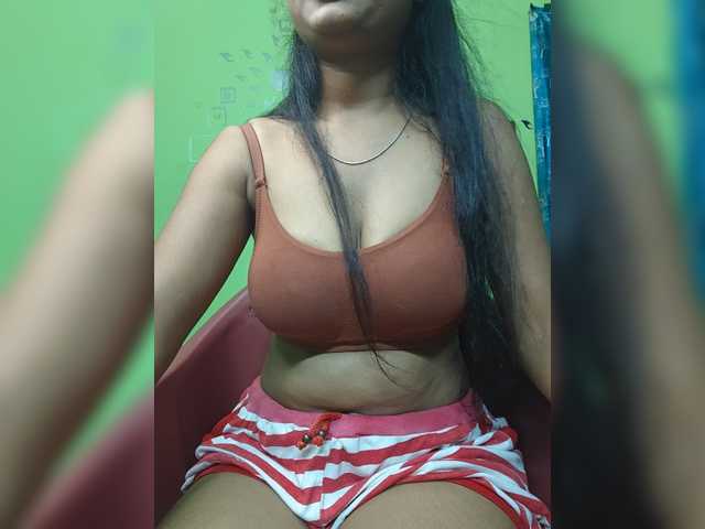 sweet-kaniika live webcam show