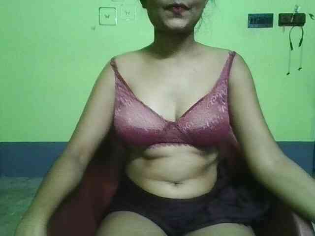 sweet-kaniika webcam