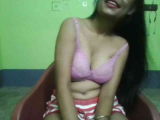 sweet-kaniika webcam