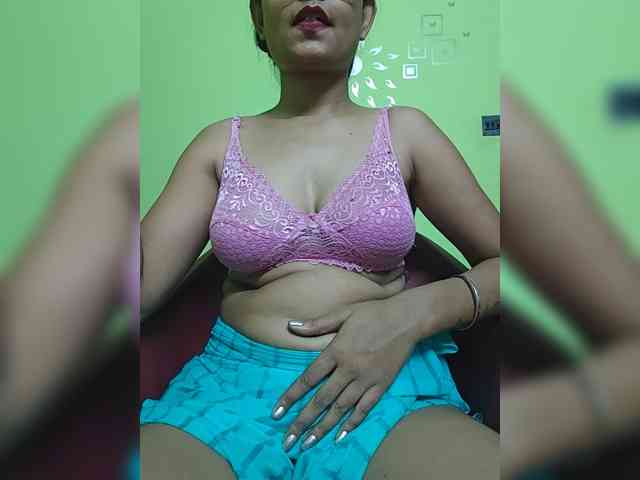 sweet-kaniika webcam