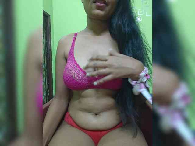 sweet-kaniika webcam