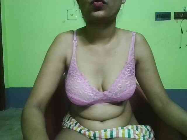 sweet-kaniika webcam