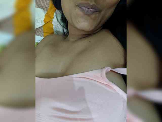 sweet-kaniika webcam