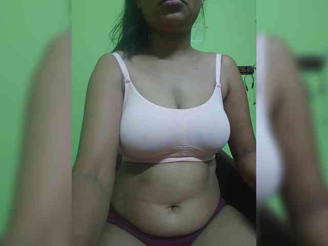 sweet-kaniika webcam