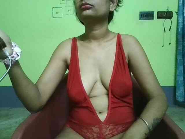 sweet-kaniika webcam