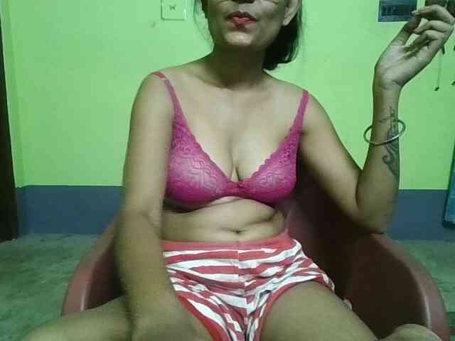 sweet-kaniika webcam