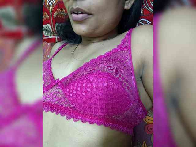 sweet-kaniika webcam