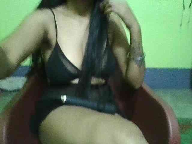 sweet-kaniika webcam