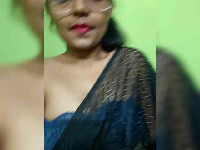 sweet-kaniika webcam