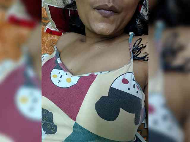 sweet-kaniika webcam