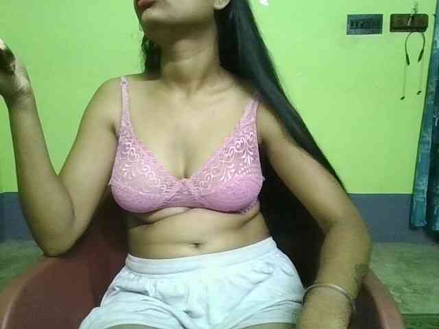 sweet-kaniika webcam