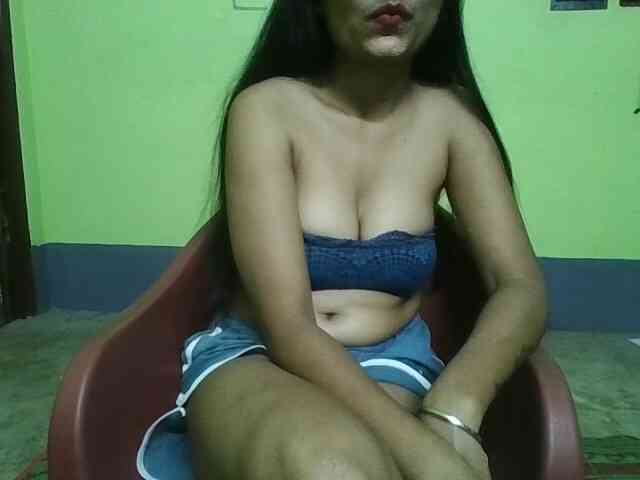 sweet-kaniika webcam