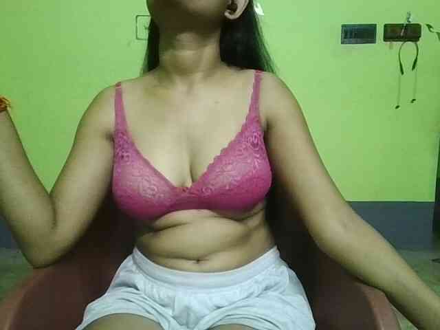 sweet-kaniika webcam