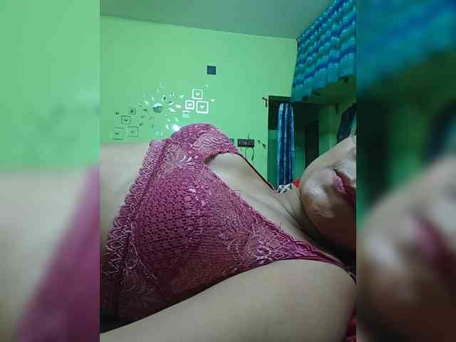 sweet-kaniika webcam