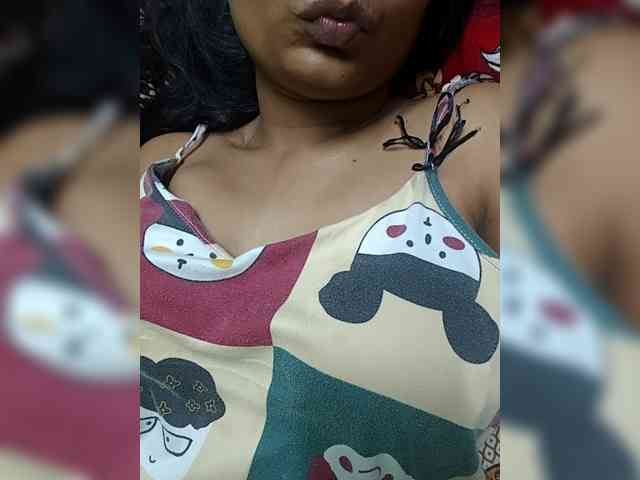 sweet-kaniika webcam