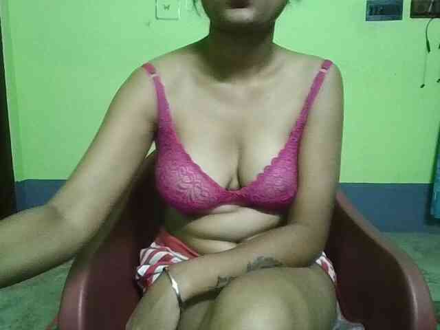 sweet-kaniika webcam