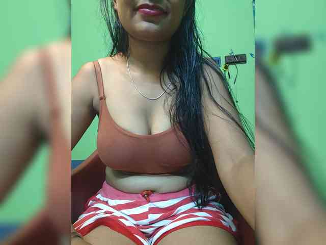 sweet-kaniika webcam