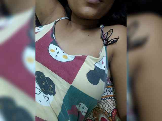 sweet-kaniika webcam