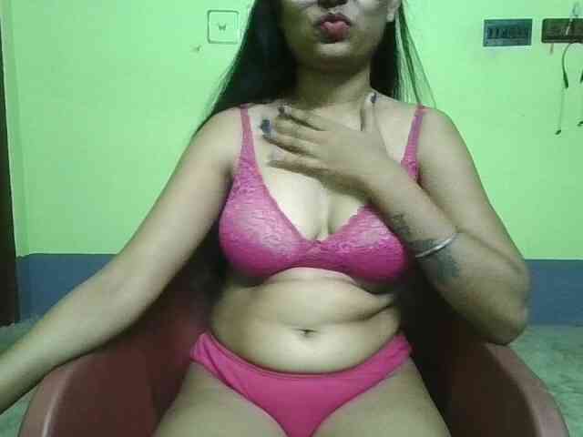 sweet-kaniika webcam