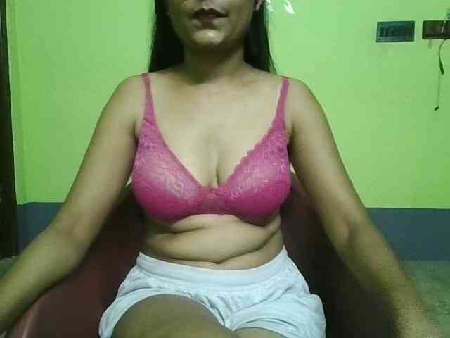 sweet-kaniika webcam
