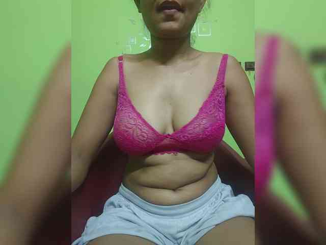 sweet-kaniika webcam