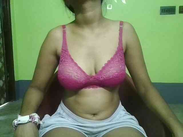 sweet-kaniika webcam