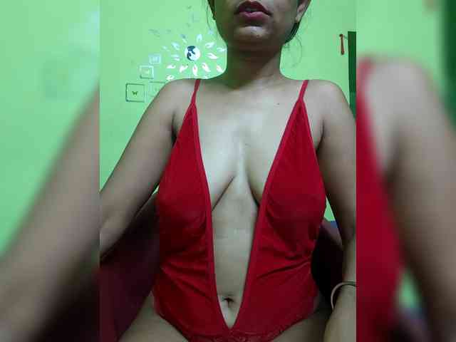 sweet-kaniika webcam