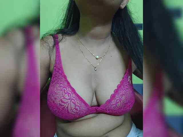 sweet-kaniika webcam