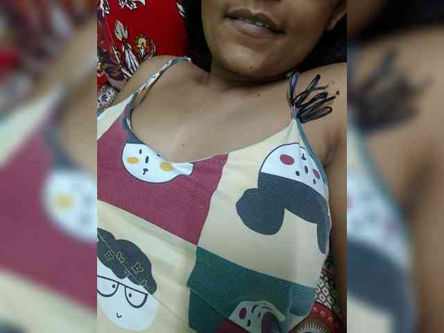 sweet-kaniika webcam