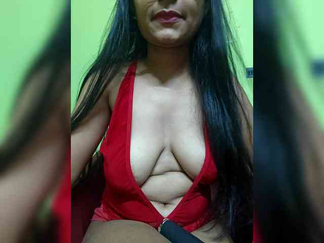 sweet-kaniika webcam