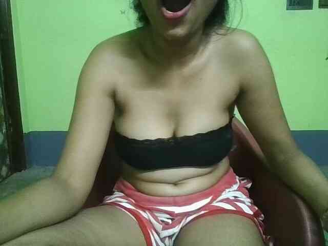 sweet-kaniika webcam