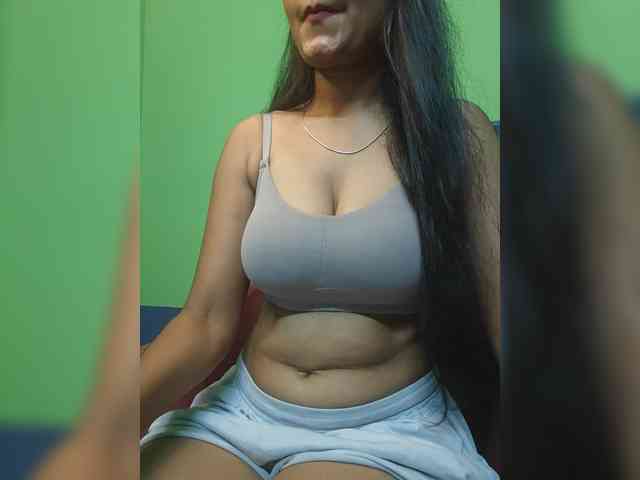 sweet-kaniika webcam
