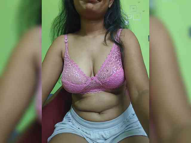sweet-kaniika webcam