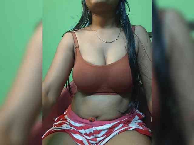 sweet-kaniika webcam