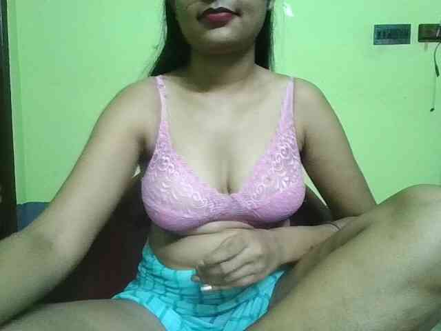 sweet-kaniika webcam