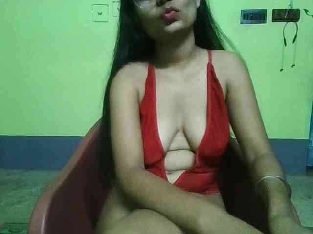 sweet-kaniika webcam