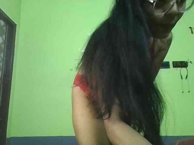 sweet-kaniika webcam