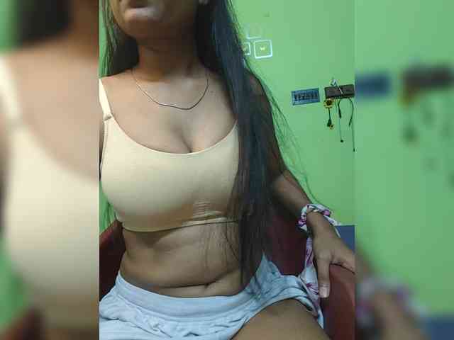 sweet-kaniika webcam