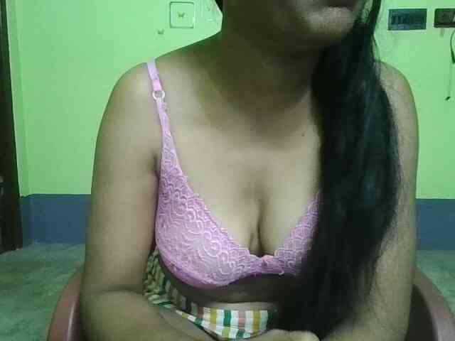 sweet-kaniika webcam