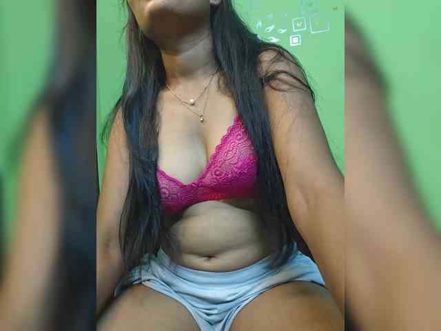 sweet-kaniika webcam