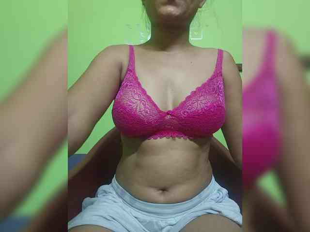 sweet-kaniika webcam