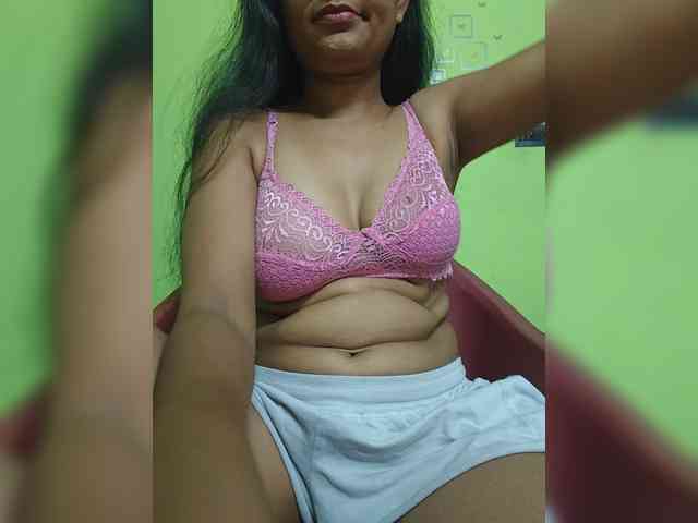 sweet-kaniika webcam