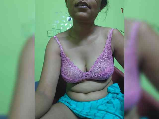 sweet-kaniika webcam