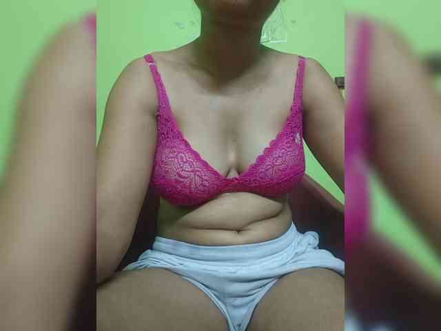 sweet-kaniika webcam