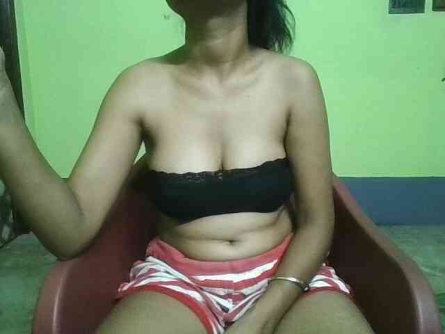 sweet-kaniika webcam