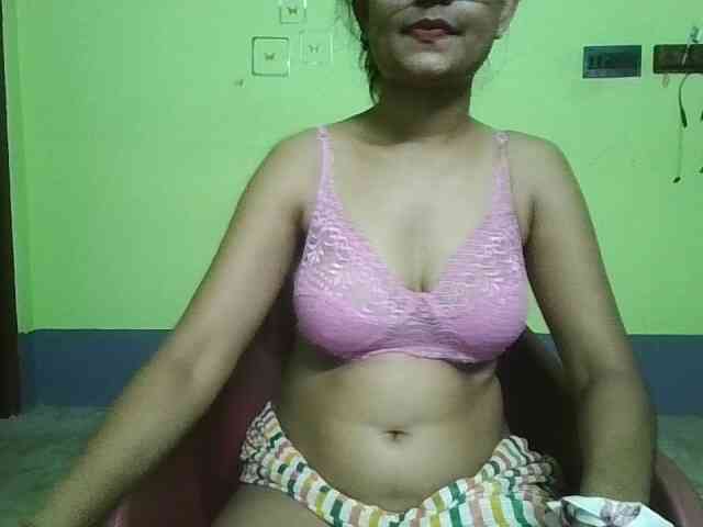 sweet-kaniika webcam