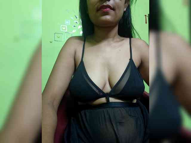 sweet-kaniika webcam