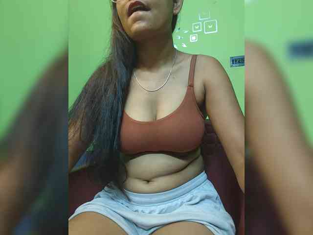 sweet-kaniika webcam